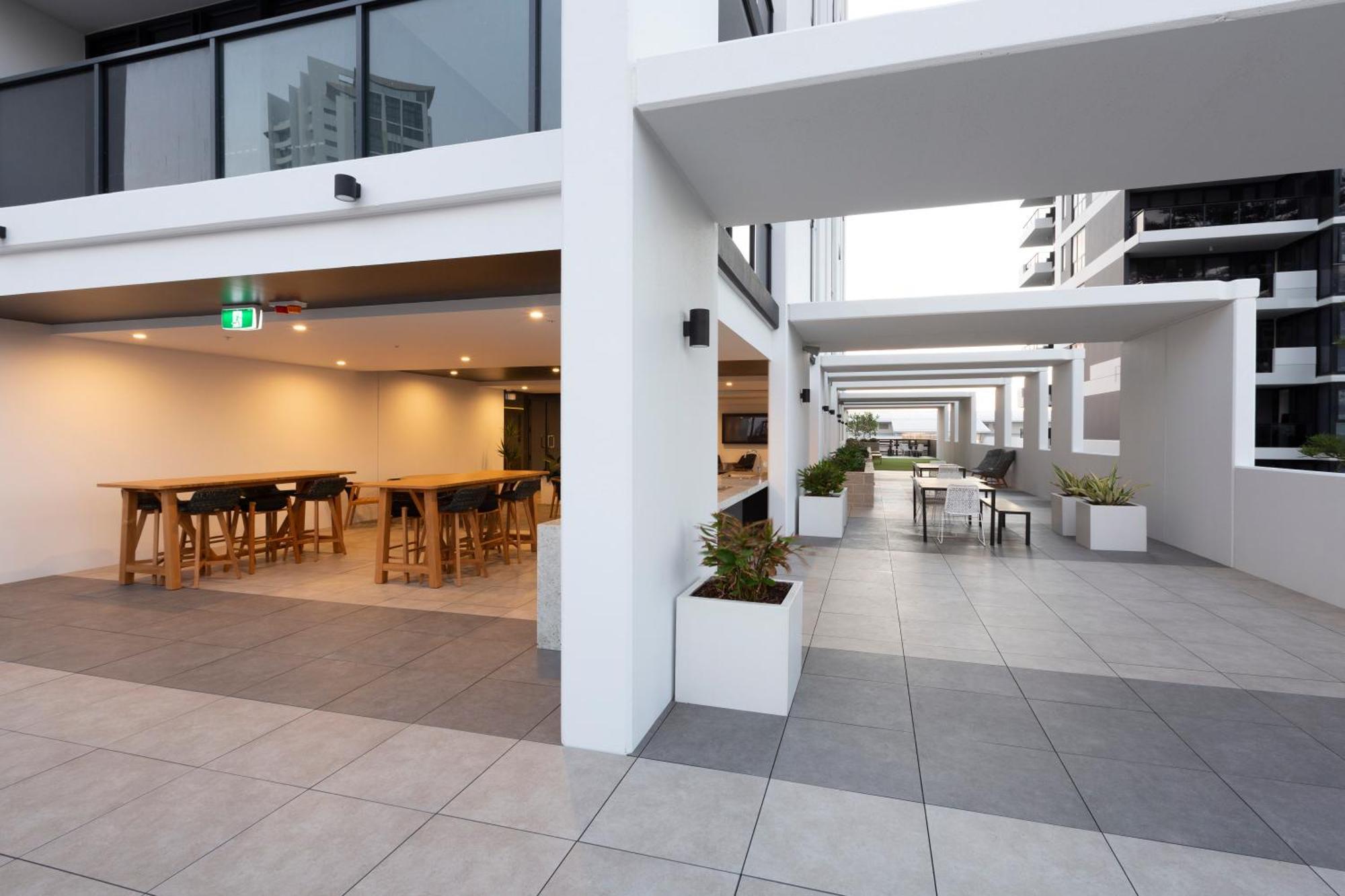 Qube Broadbeach Χρυσή Ακτή Εξωτερικό φωτογραφία